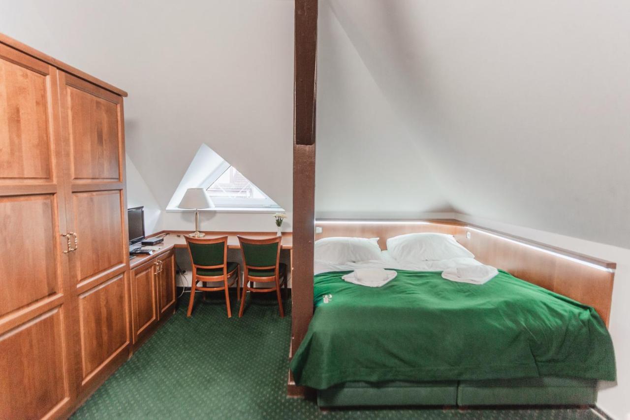 Hotel Peko Прага Экстерьер фото