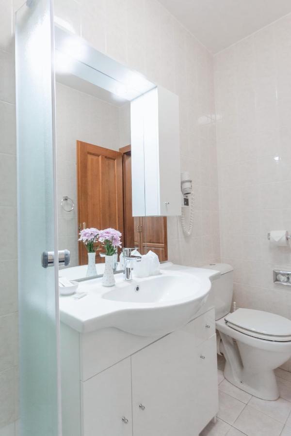 Hotel Peko Прага Экстерьер фото